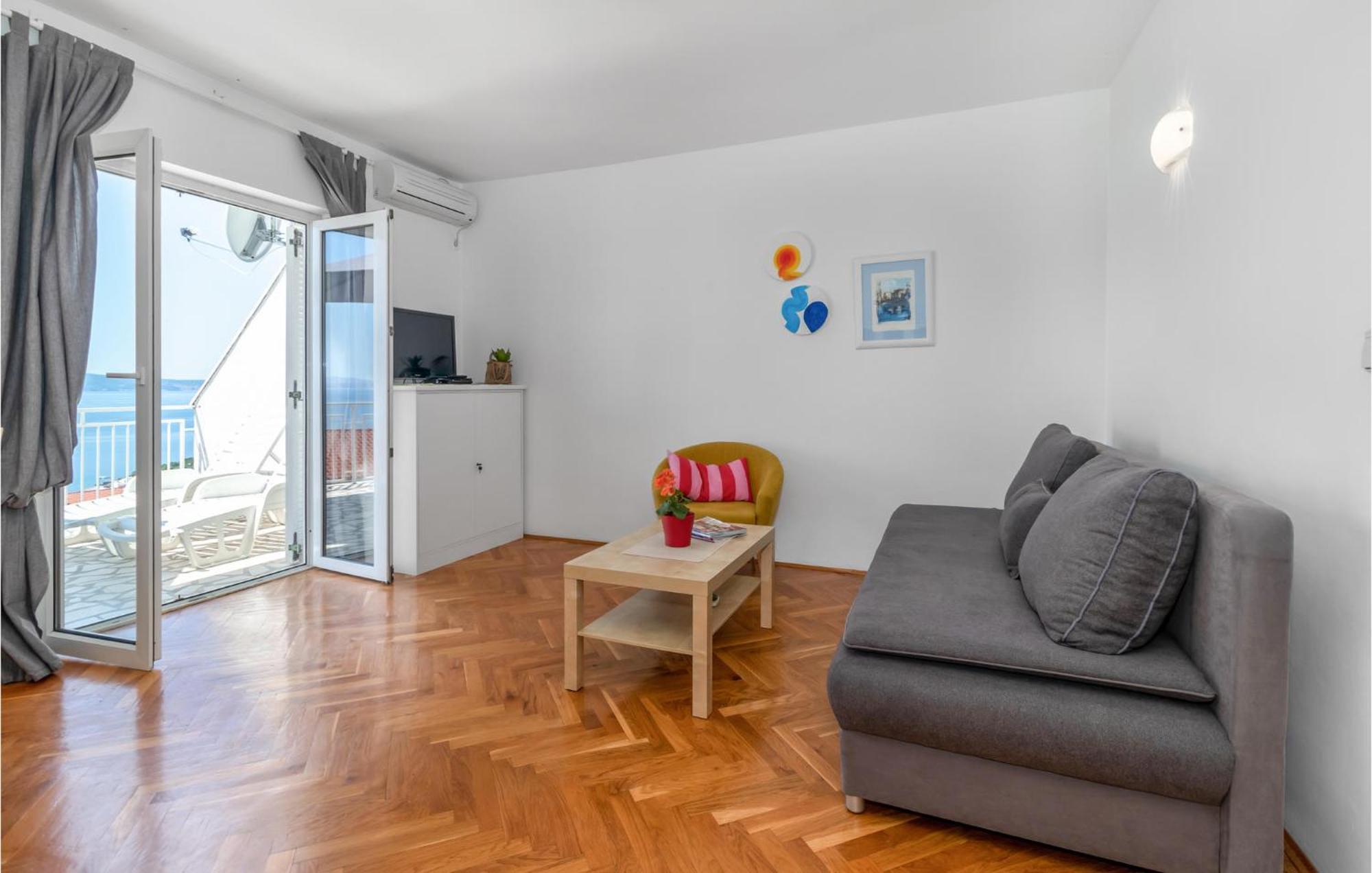 Lovely Apartment In Novi Vinodolski With Wifi Ngoại thất bức ảnh